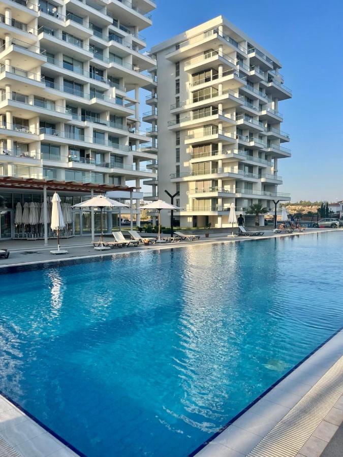Sea View Suites By The Coast Фамагуста Екстериор снимка