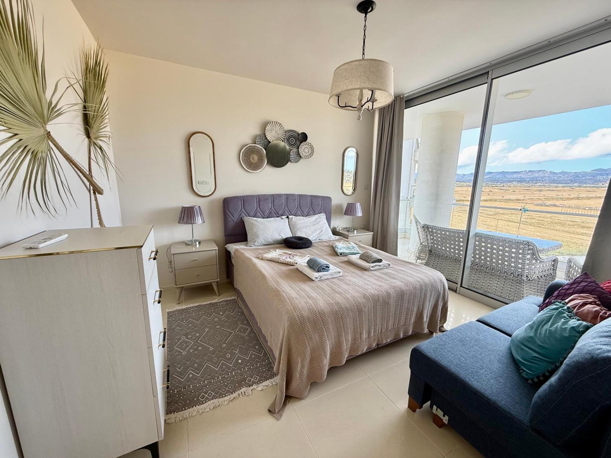 Sea View Suites By The Coast Фамагуста Екстериор снимка
